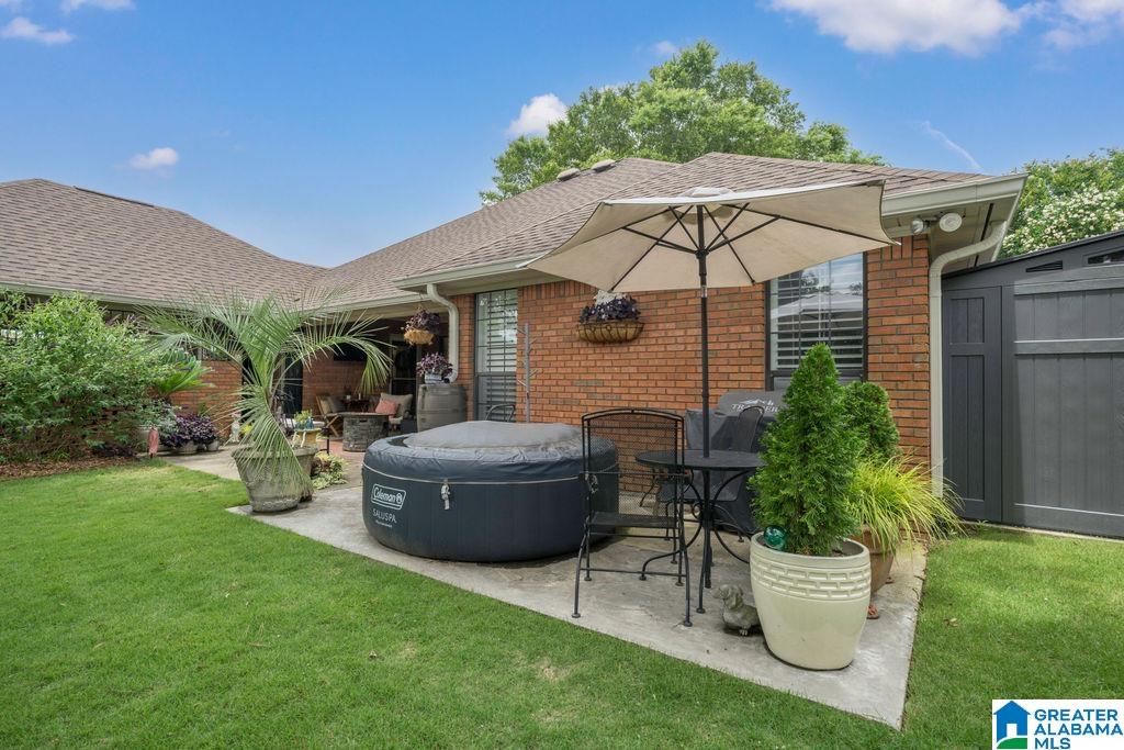 1747 PEBBLE CREEK DRIVE