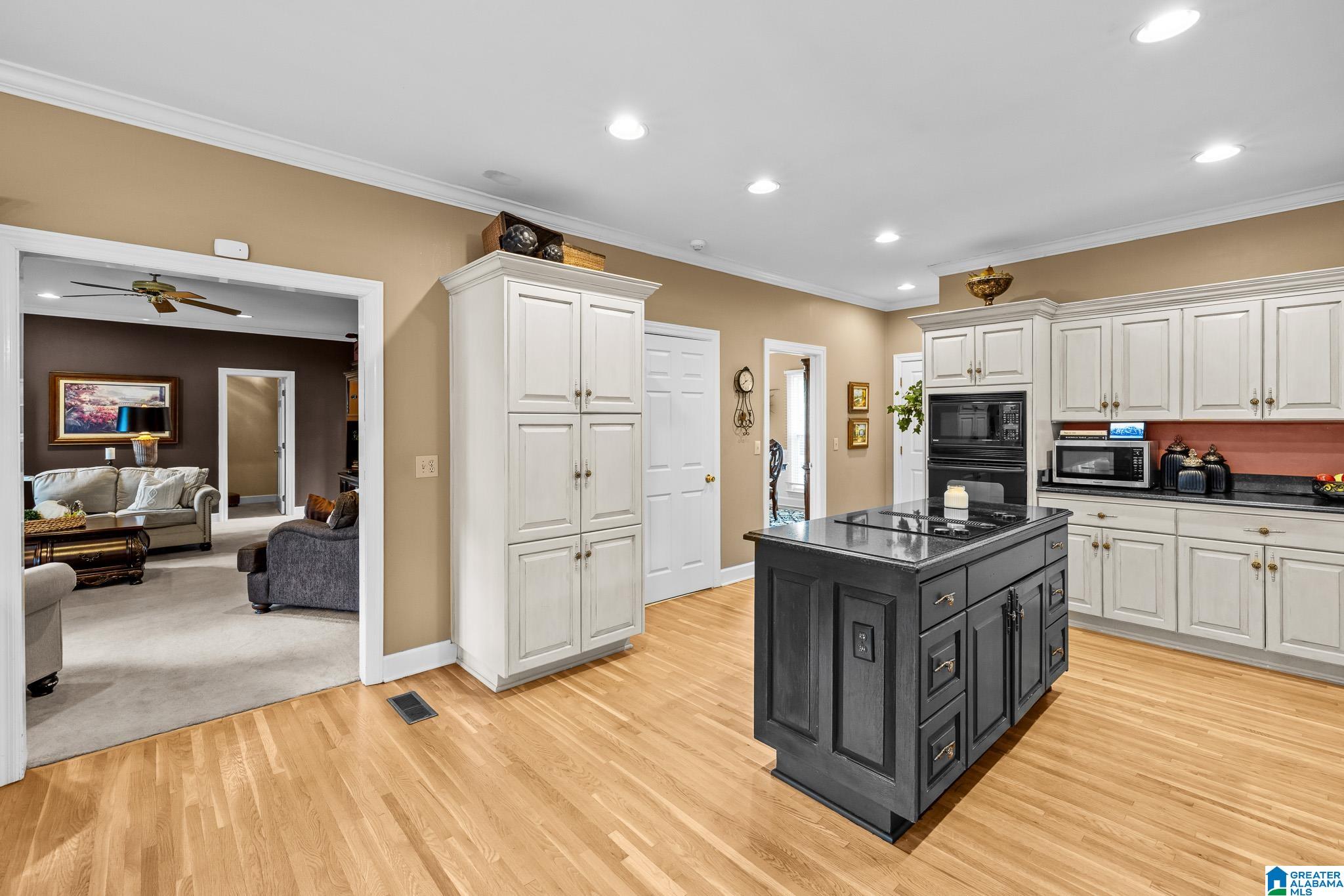 189 HIGHLAND CREST PARKWAY