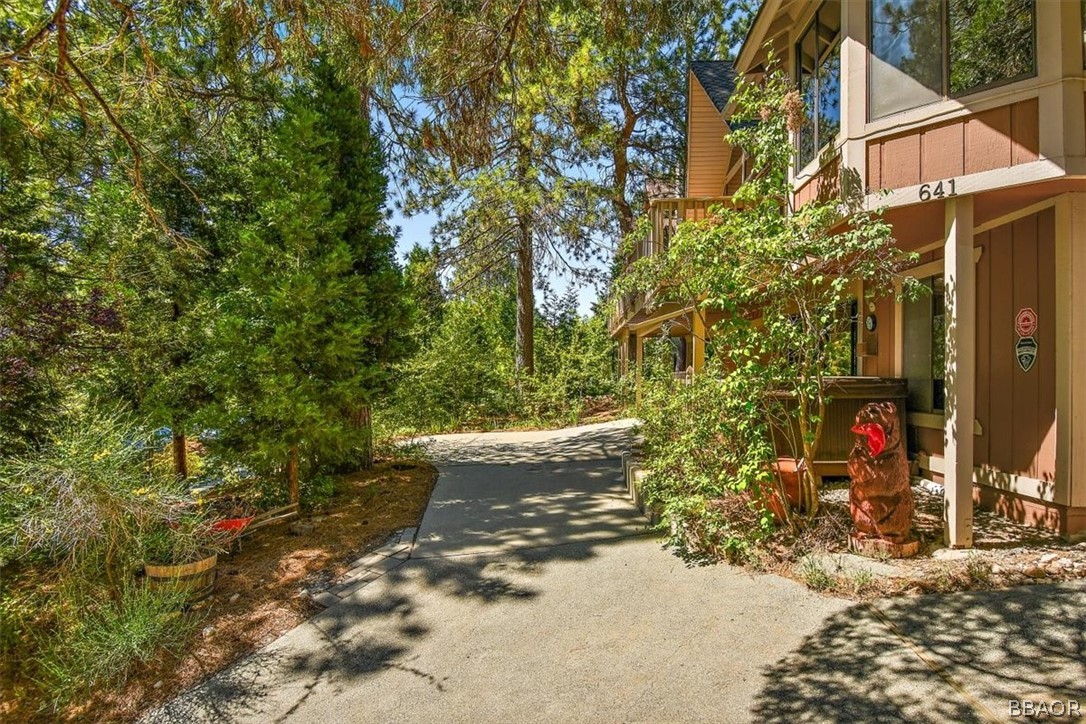 641 Golf Course Road