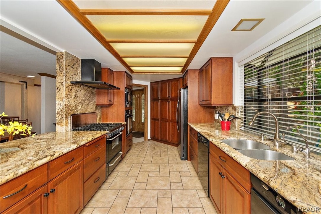 641 Golf Course Road