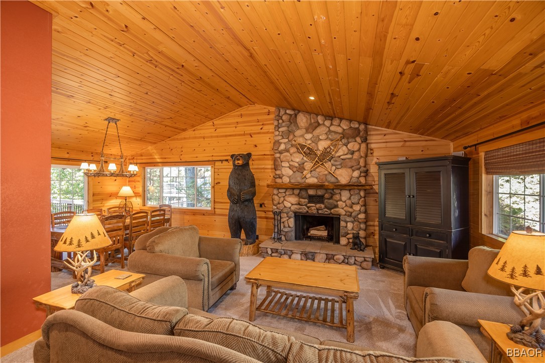 41516 Swan Drive