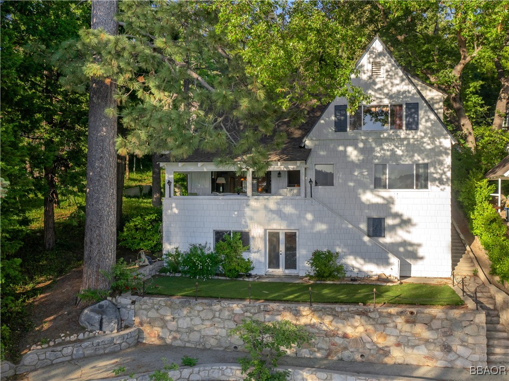 258 John Muir Road