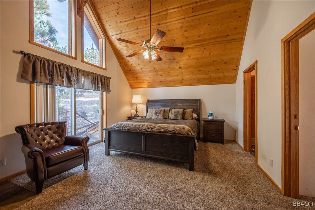 869 Knickerbocker Road