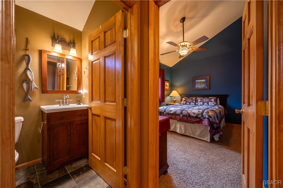 209 East Aeroplane Boulevard