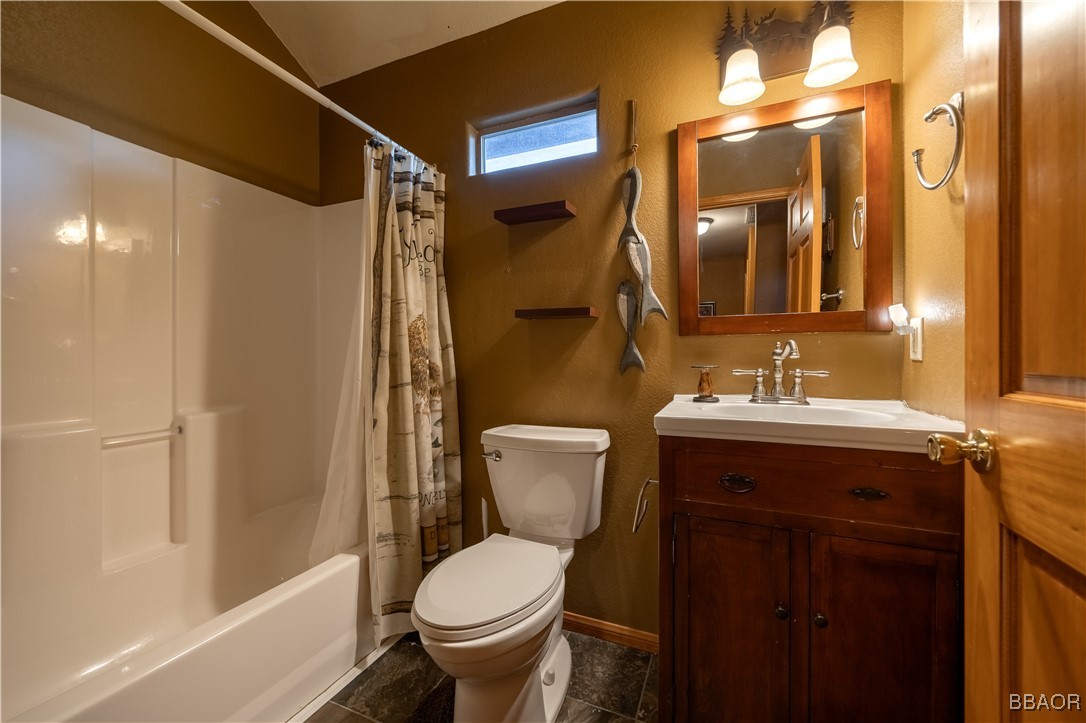 209 East Aeroplane Boulevard