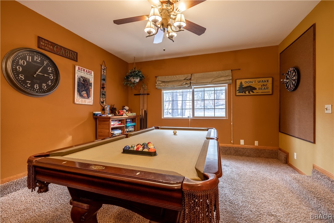 209 East Aeroplane Boulevard