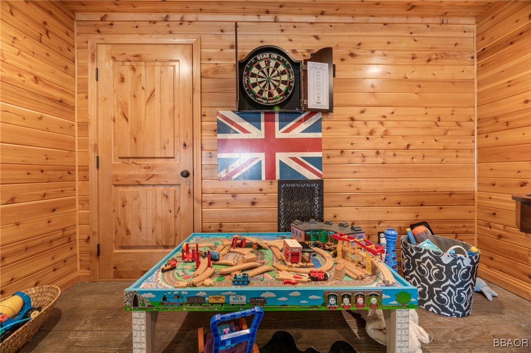 39124 Waterview Drive