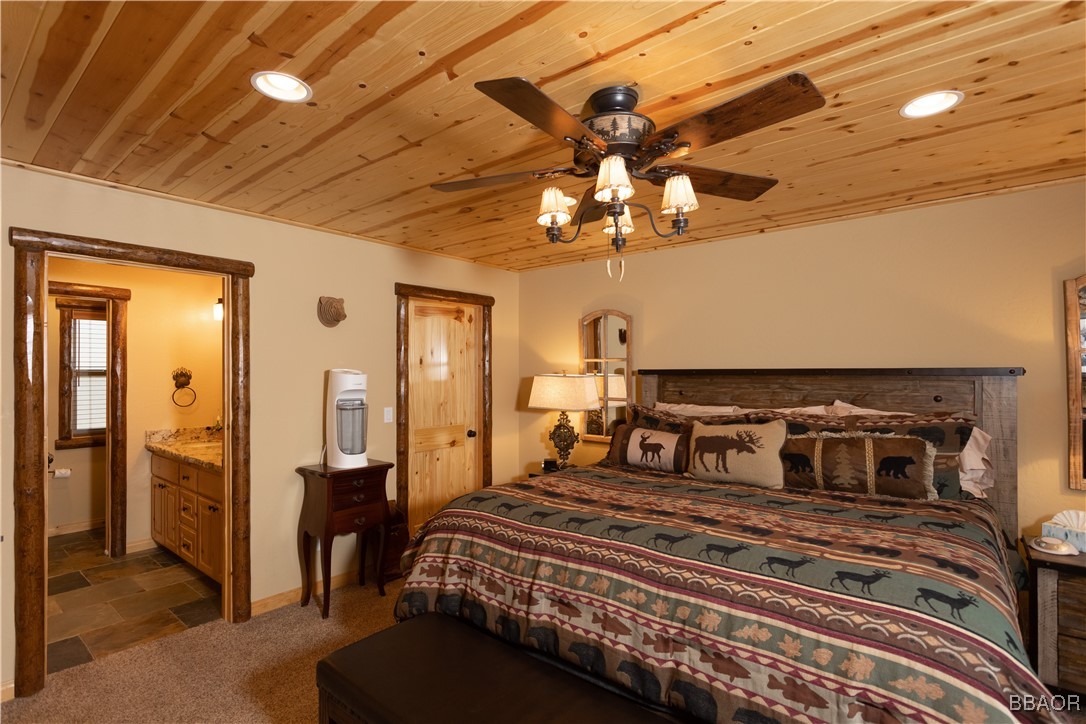 1389 Flintridge Avenue