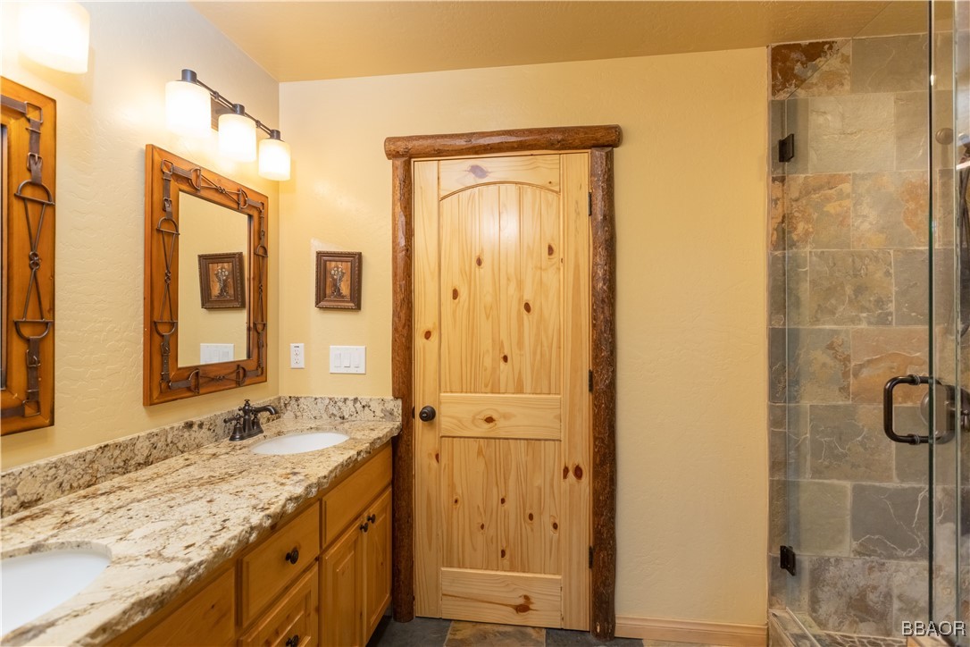 1389 Flintridge Avenue