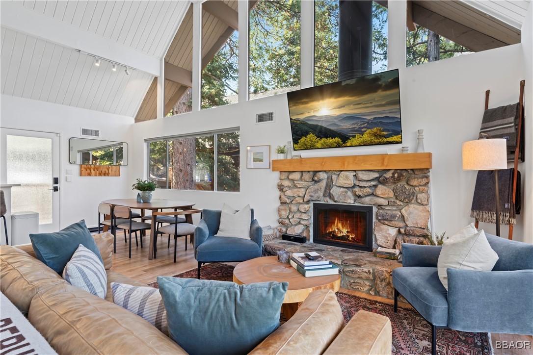 776 Grass Valley Rd Road