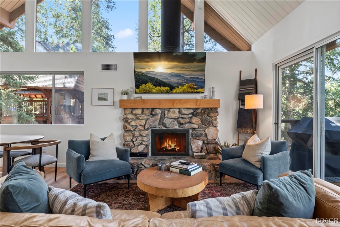 776 Grass Valley Rd Road