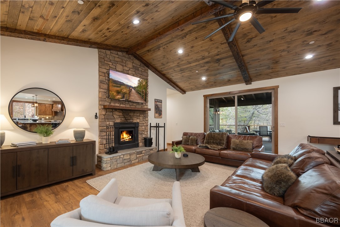 1618 Tuolumne Road