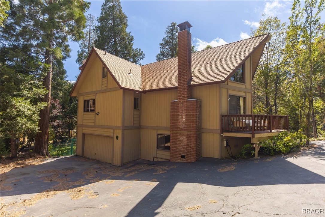 27207 Bernina Drive