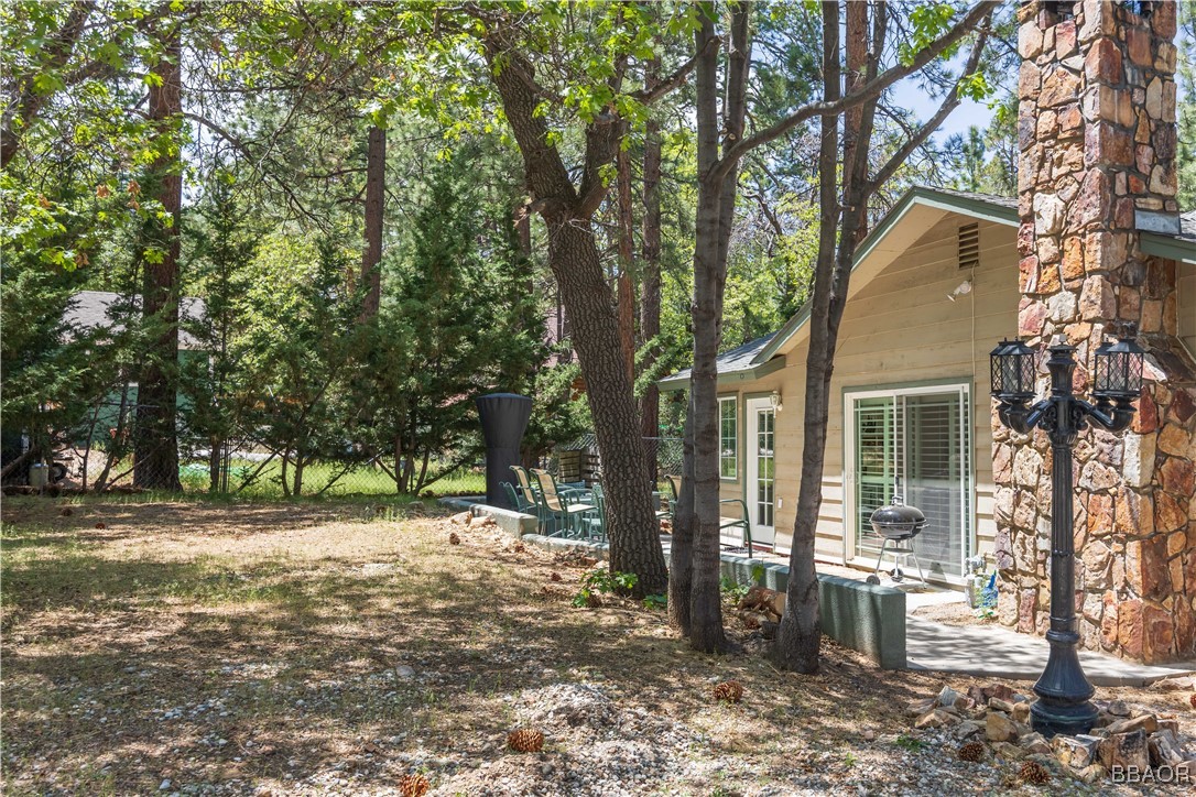 682 Maple Lane