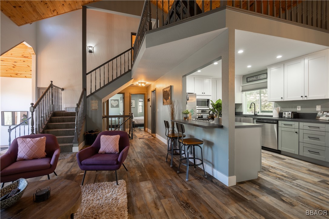 1315 Sequoia Drive