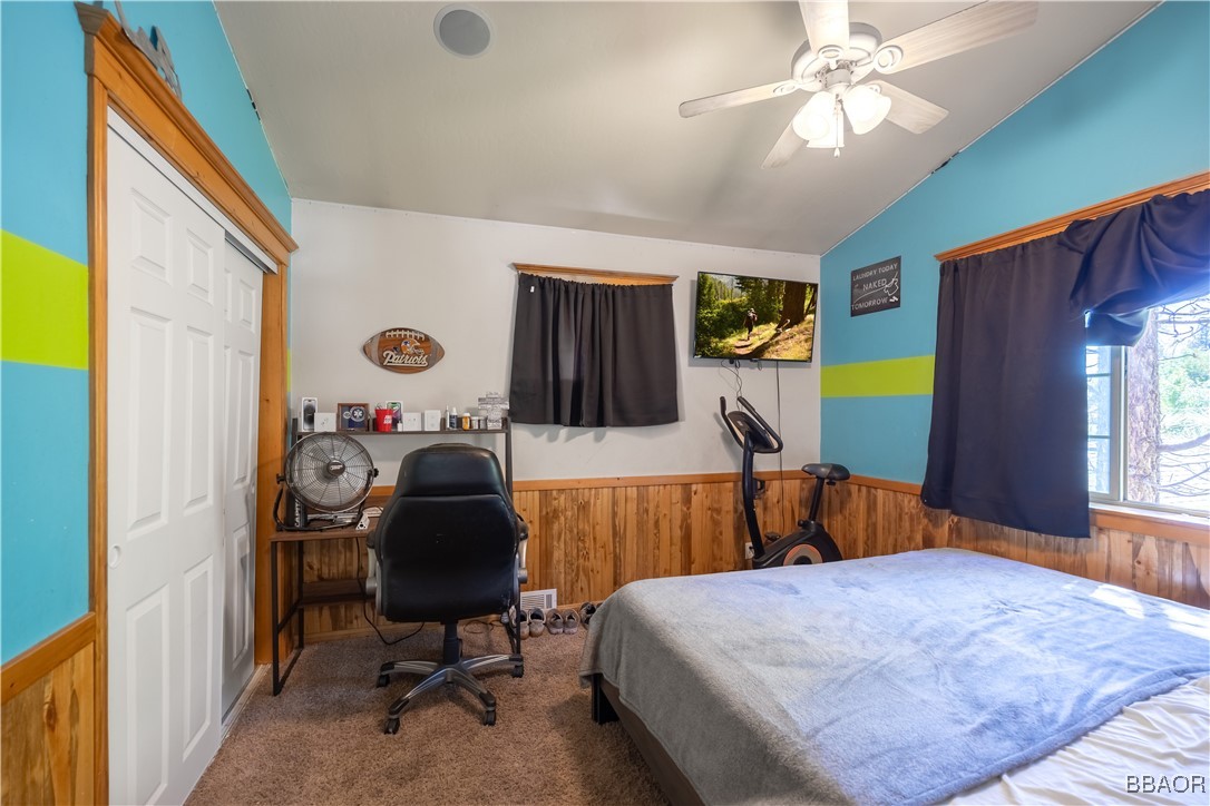 209 West Meadow Lane