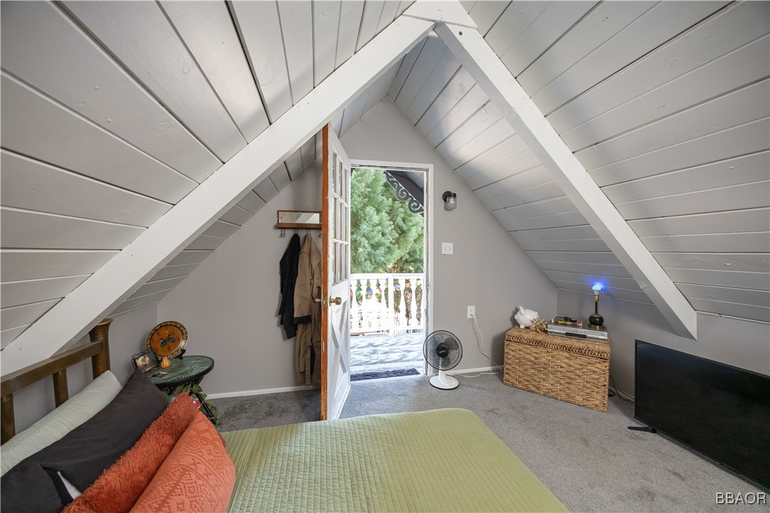 1025 West Country Club Boulevard