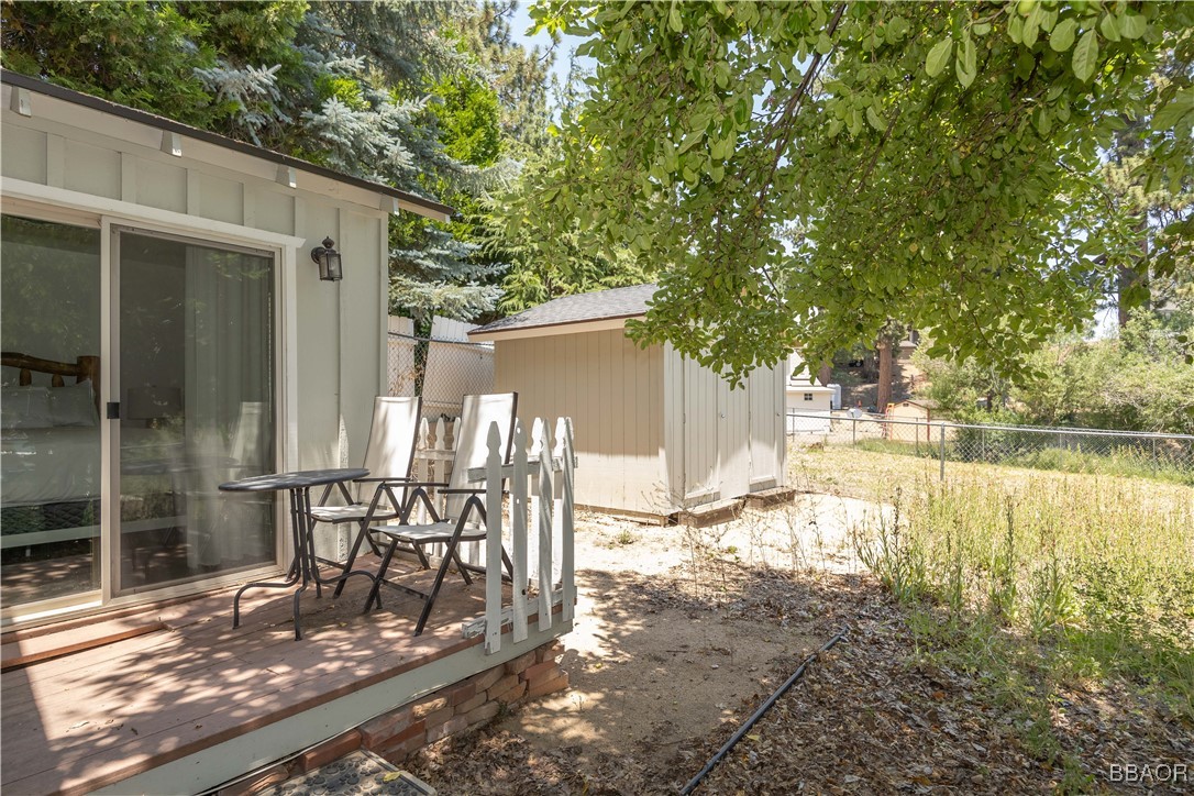 989 Cameron Drive