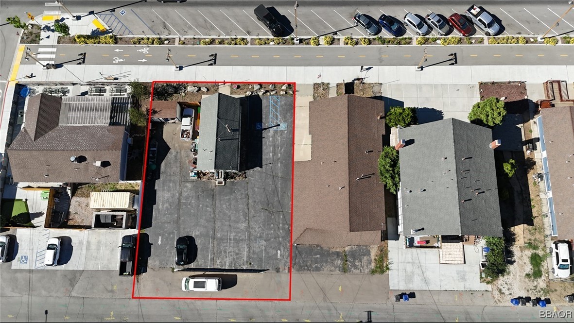 42598 Moonridge Road