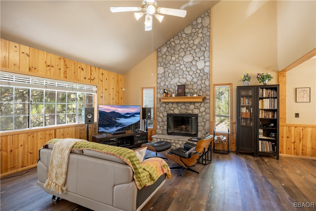 31358 Lightfoot Way