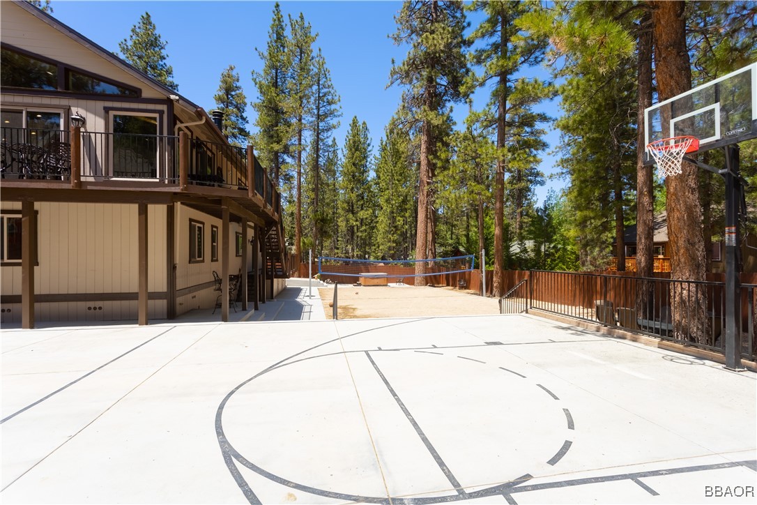 243 Santa Clara Boulevard