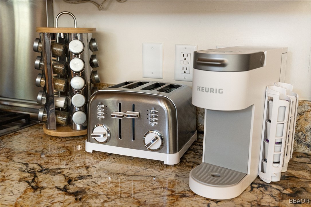 243 Santa Clara Boulevard