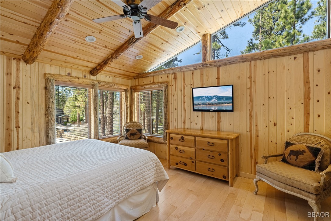 243 Santa Clara Boulevard