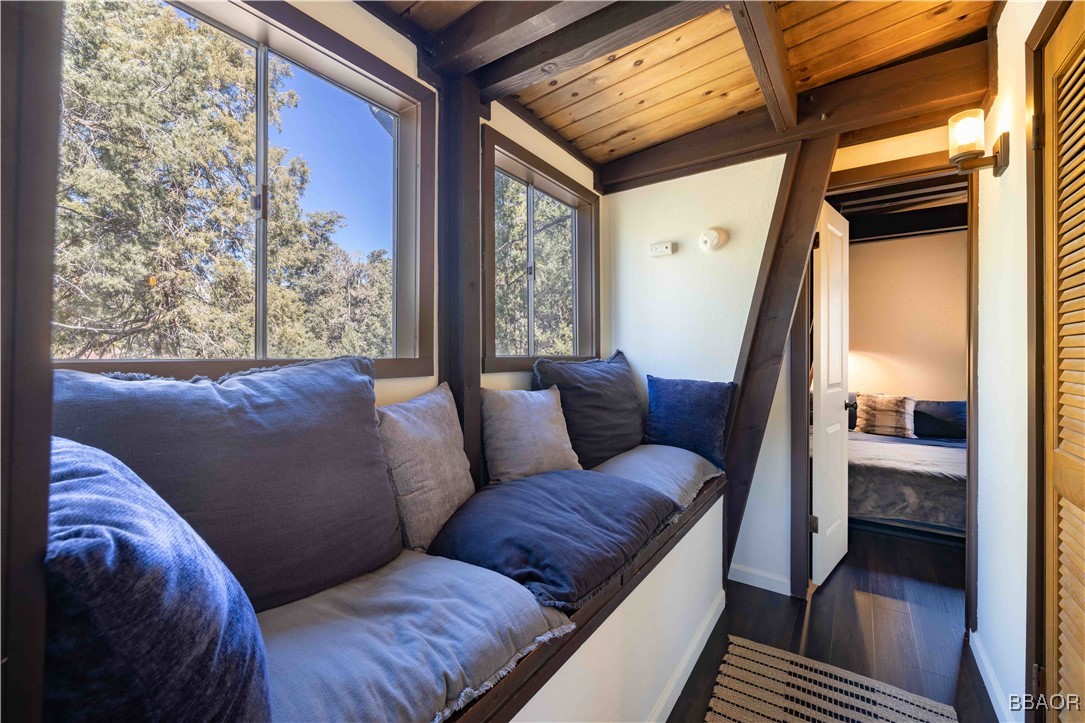 1107 Cedar Mountain Road