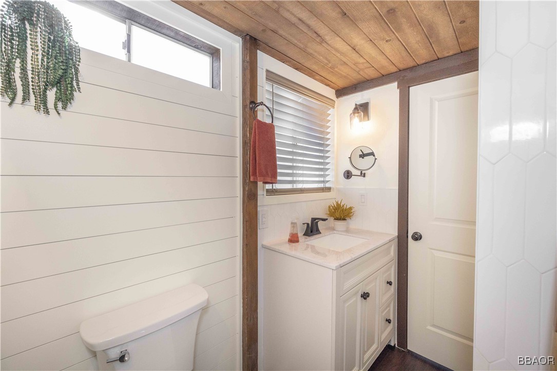 1107 Cedar Mountain Road