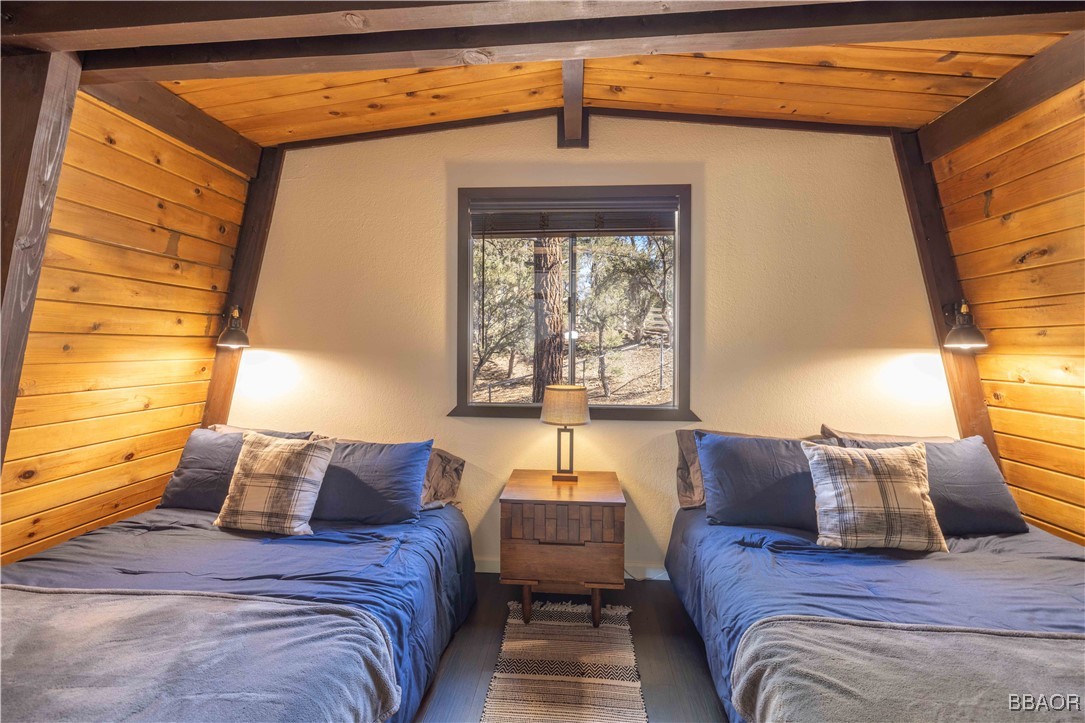 1107 Cedar Mountain Road