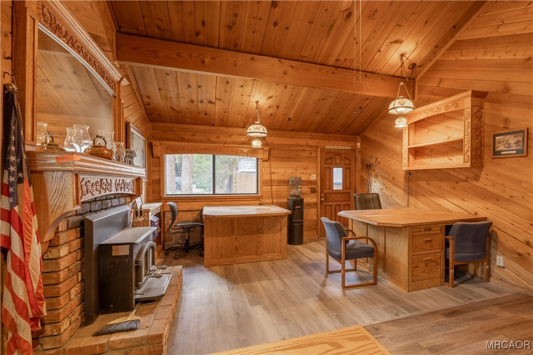 479 Maple Lane