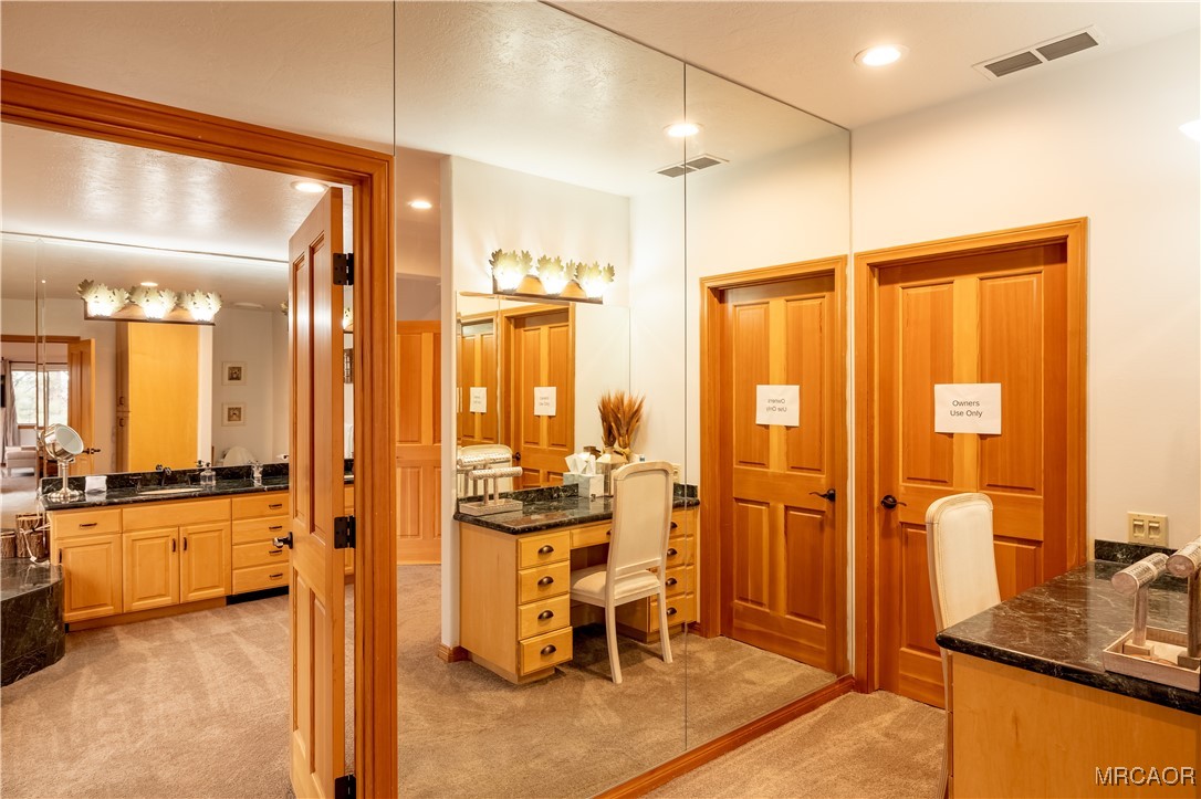 42848 Eagle Flight Place