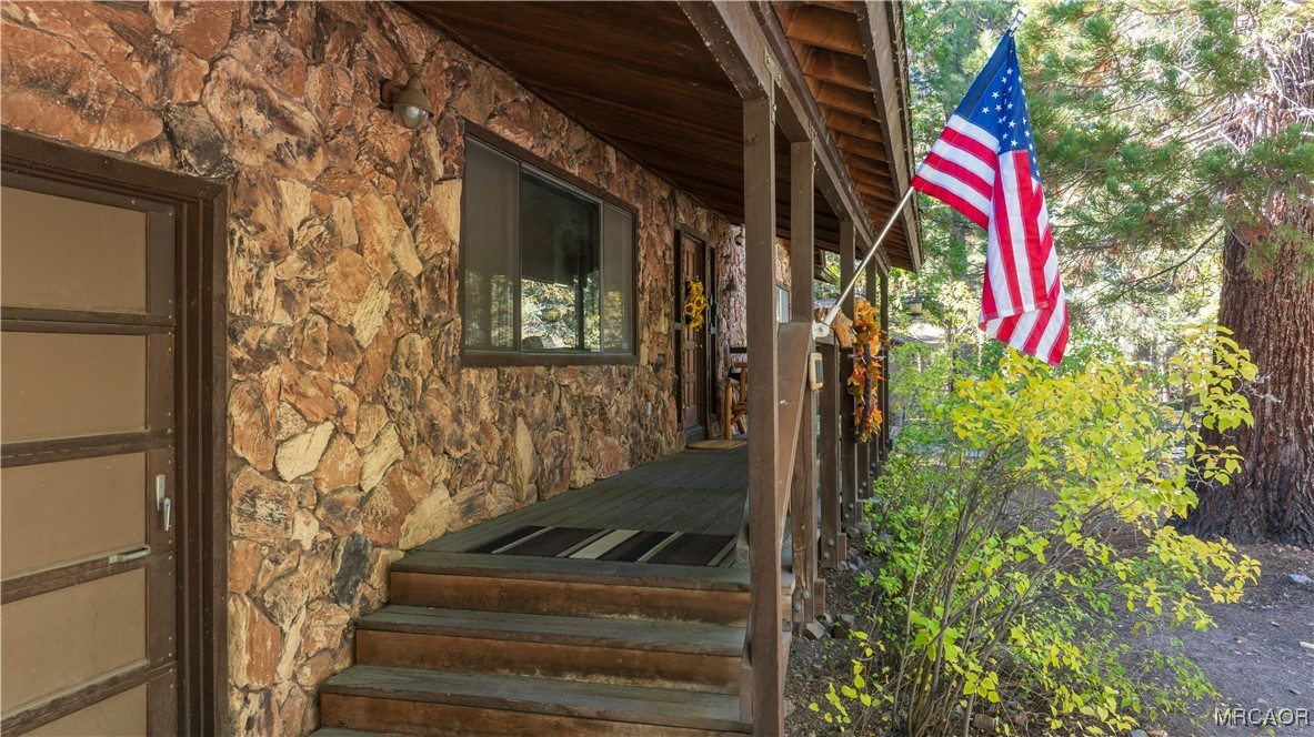 170 North Eureka Drive