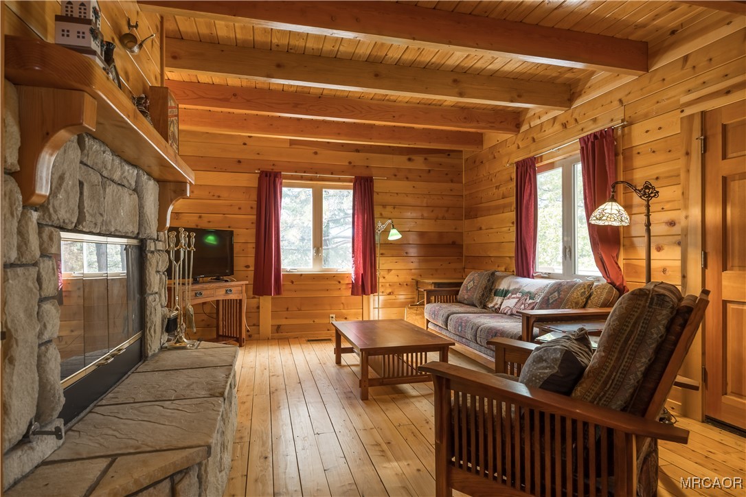 33291 Wild Rose Drive