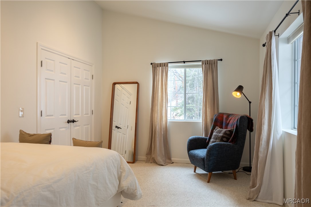 42947 Dogwood Drive