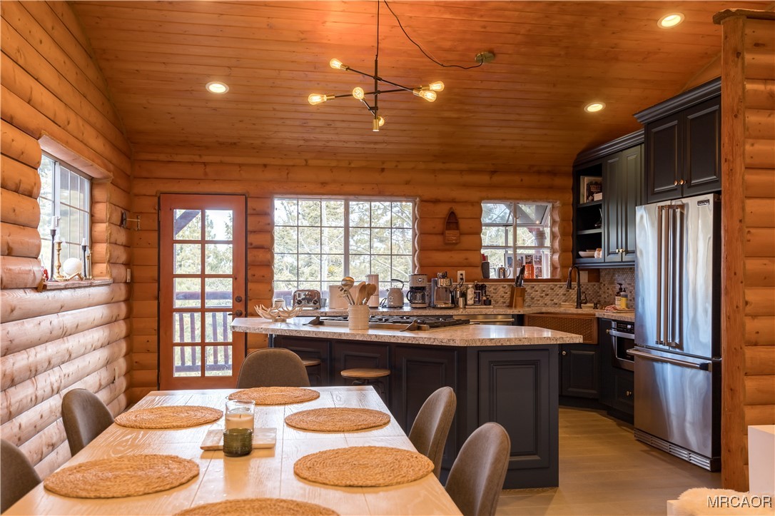 42947 Dogwood Drive
