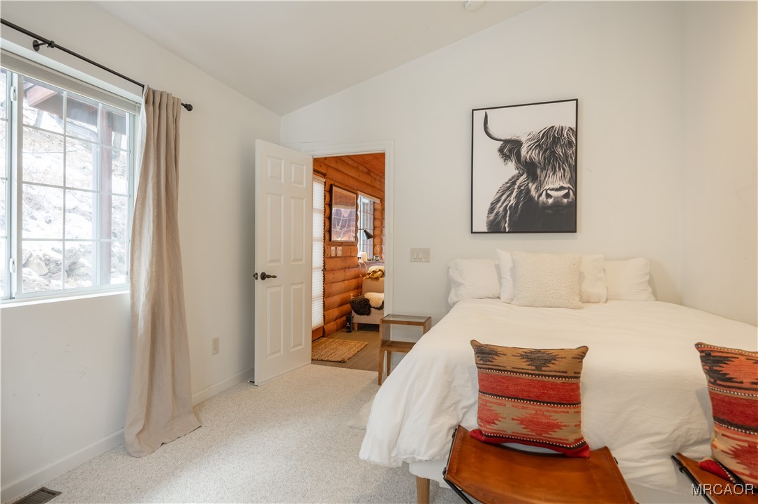 42947 Dogwood Drive