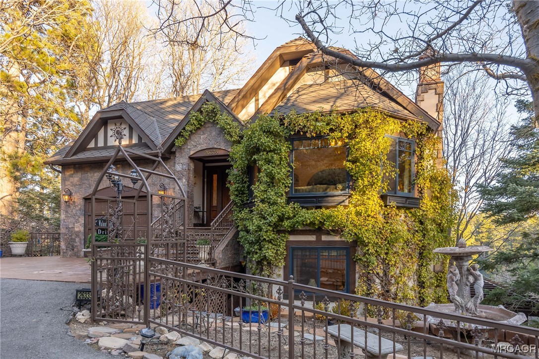 26335 Walnut Hills Drive