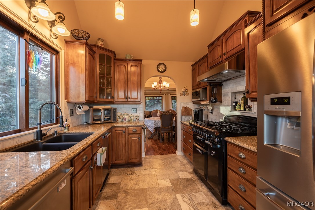 26335 Walnut Hills Drive