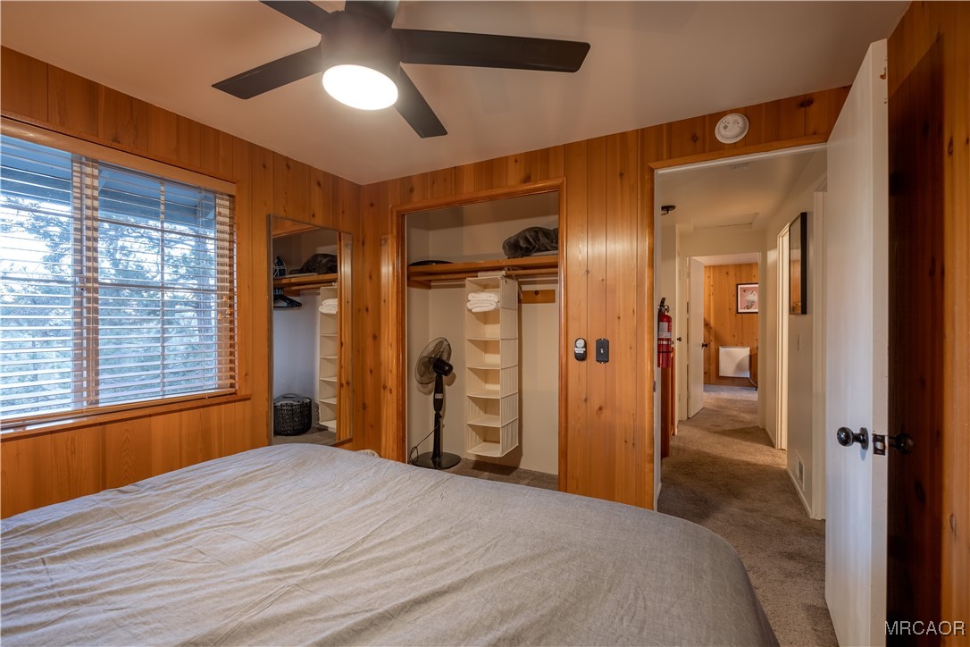 550 Villa Grove Avenue