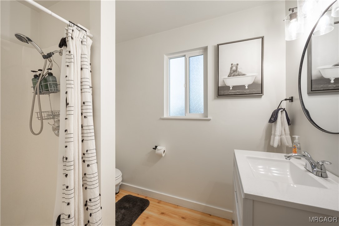 550 Villa Grove Avenue