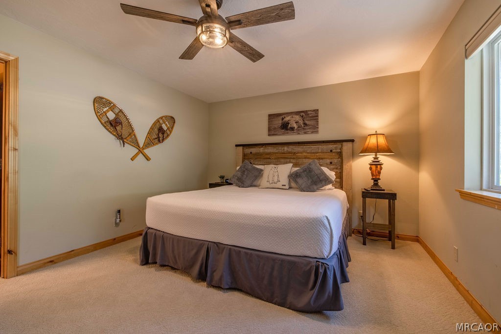 305 Starlight Circle