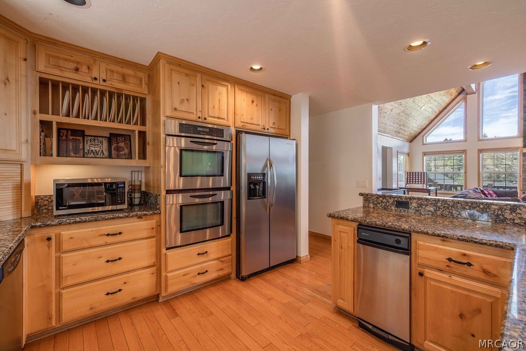 305 Starlight Circle