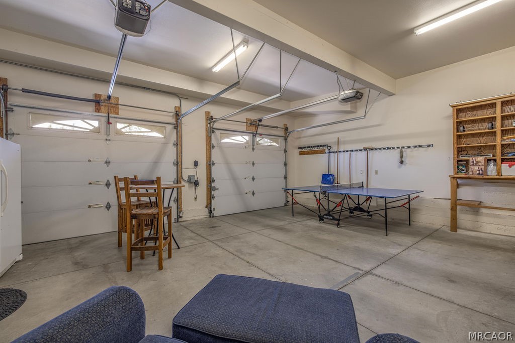 305 Starlight Circle