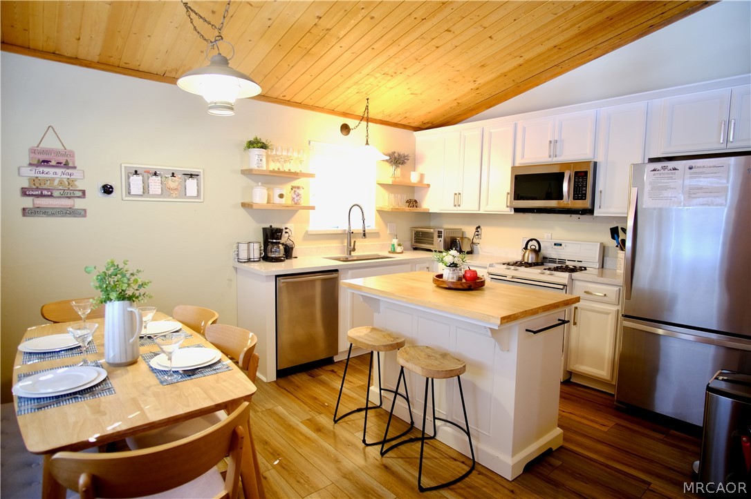 43354 Deer Canyon Road