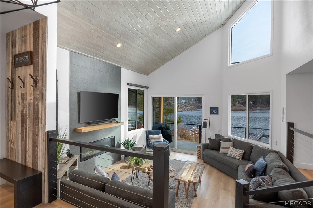 38994 Willow Landing Road