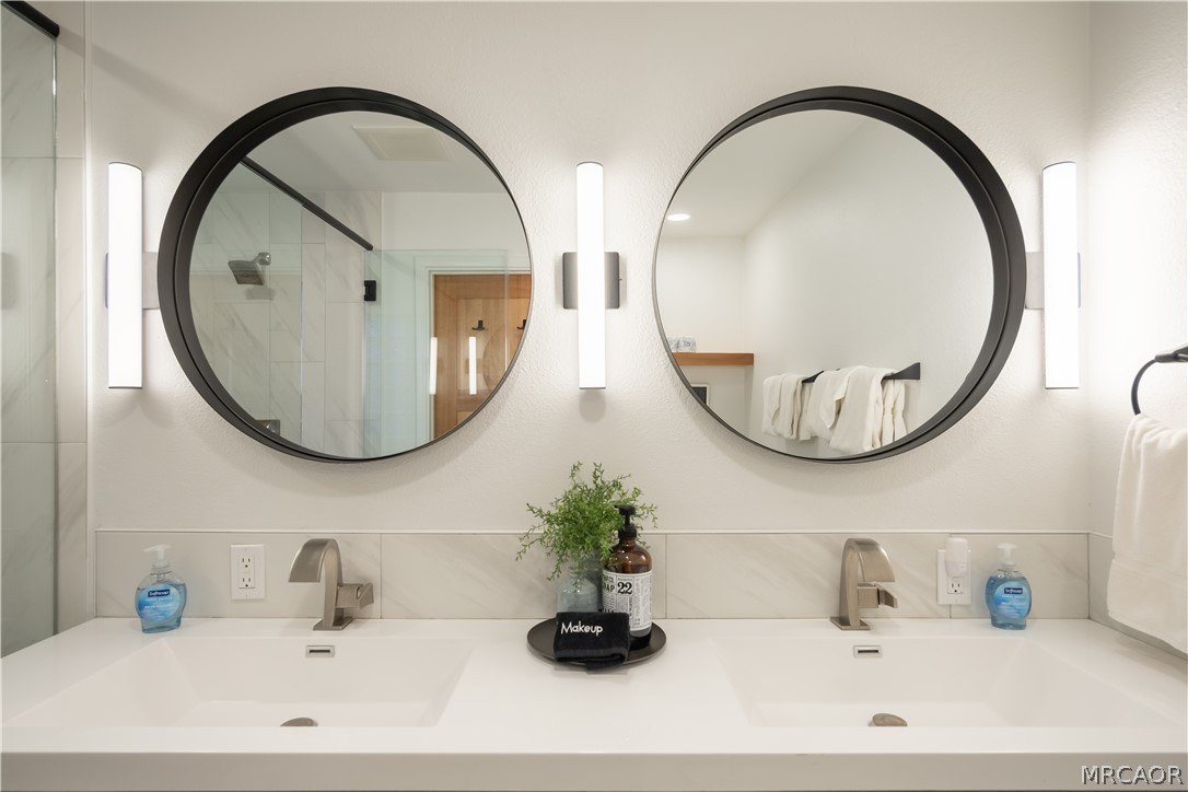 38994 Willow Landing Road