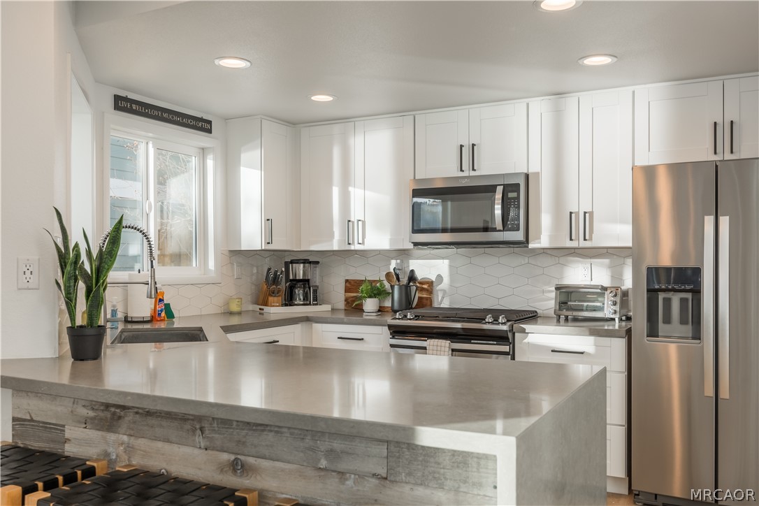 38994 Willow Landing Road