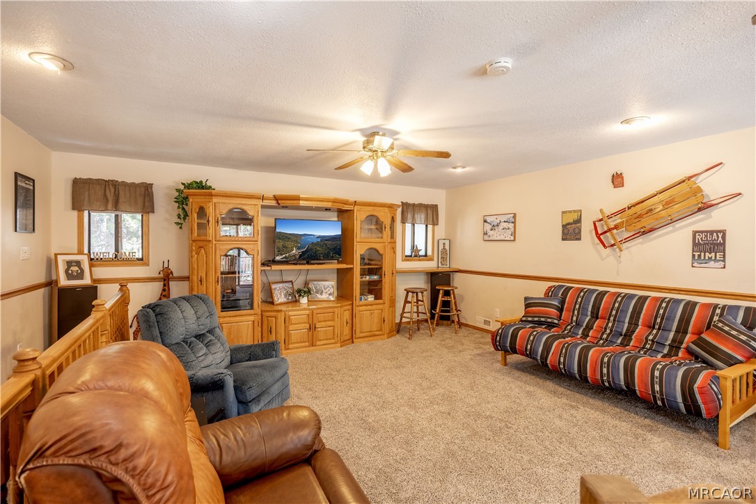 42324 Paramount Road