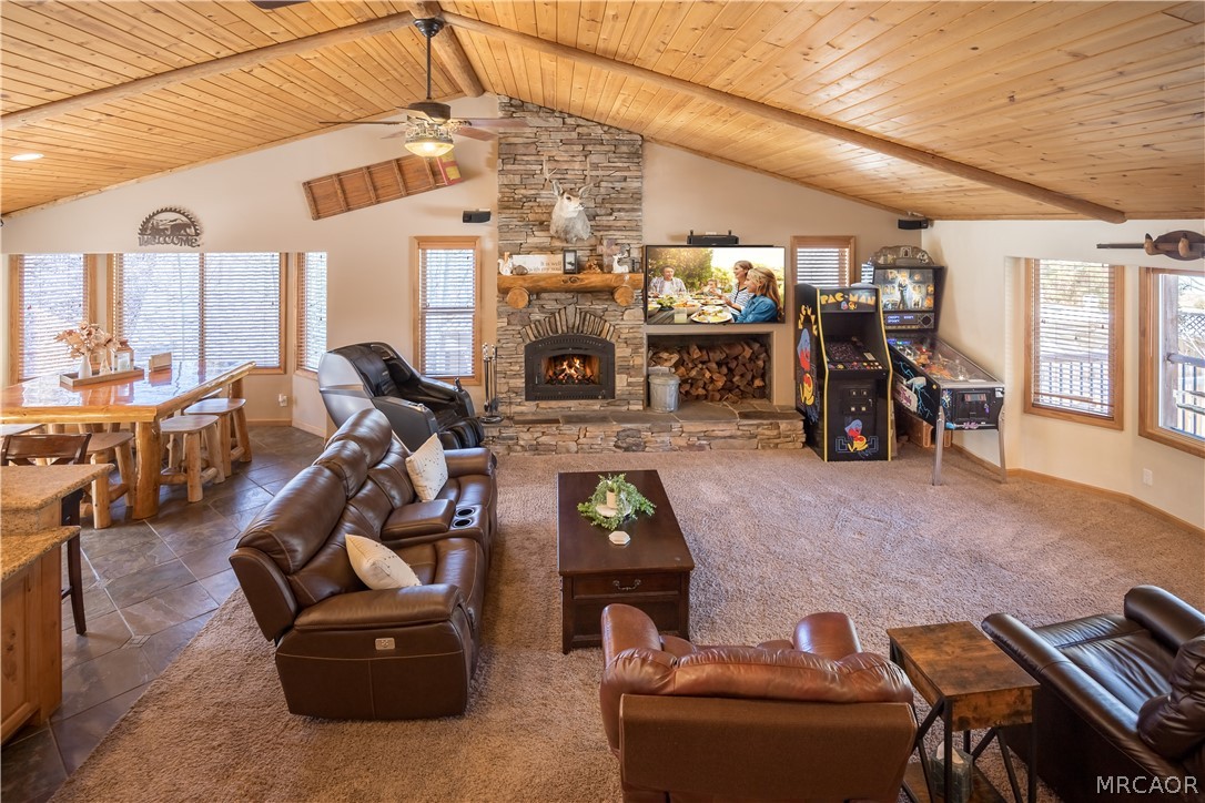 41537 Mockingbird Drive